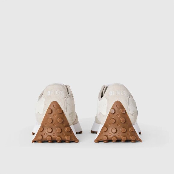 Brand new with tags FIGS | New Balance 327 - Picture 3 of 4